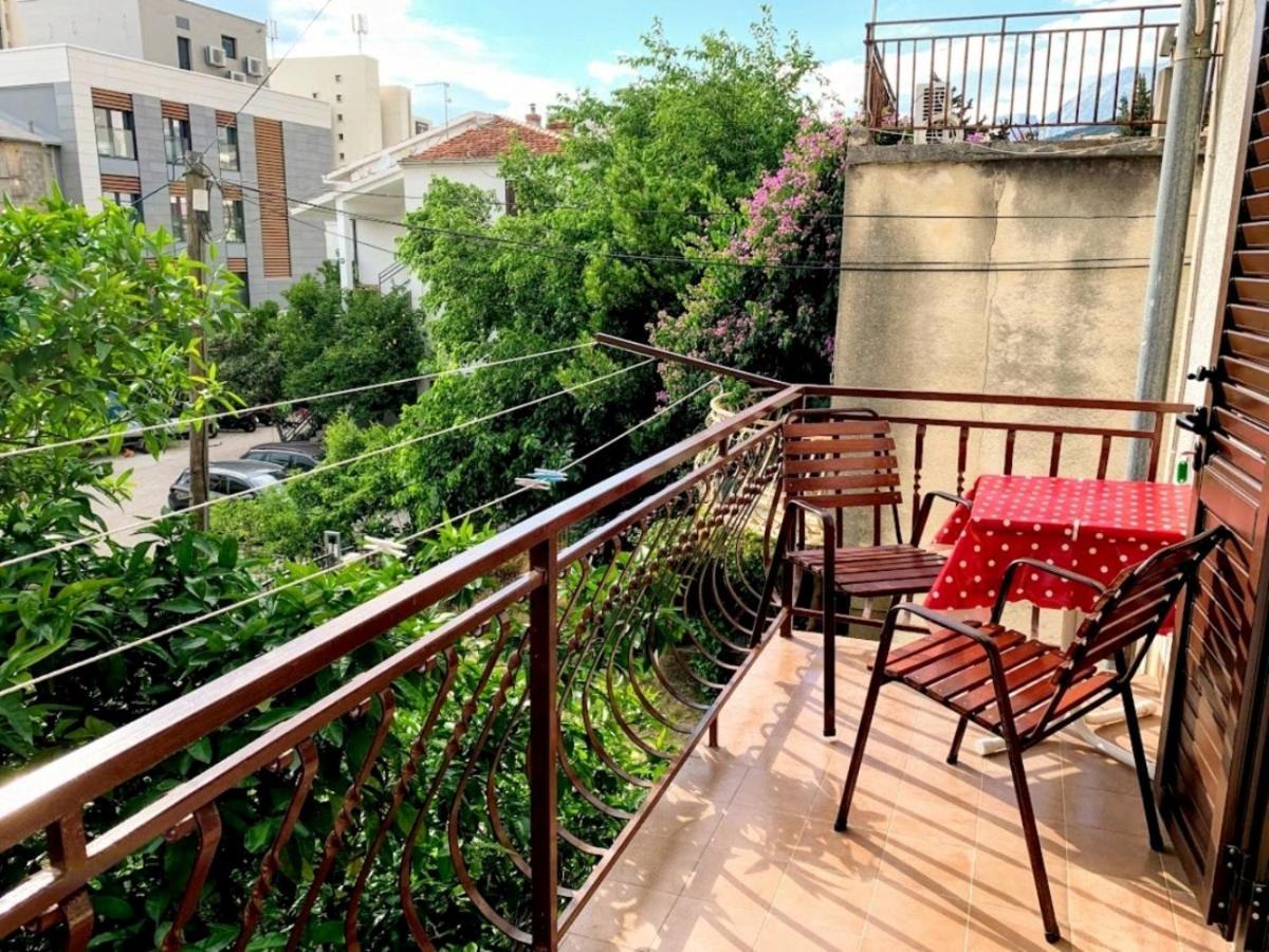 Obradovic Rooms & Apartments Makarska Exterior photo